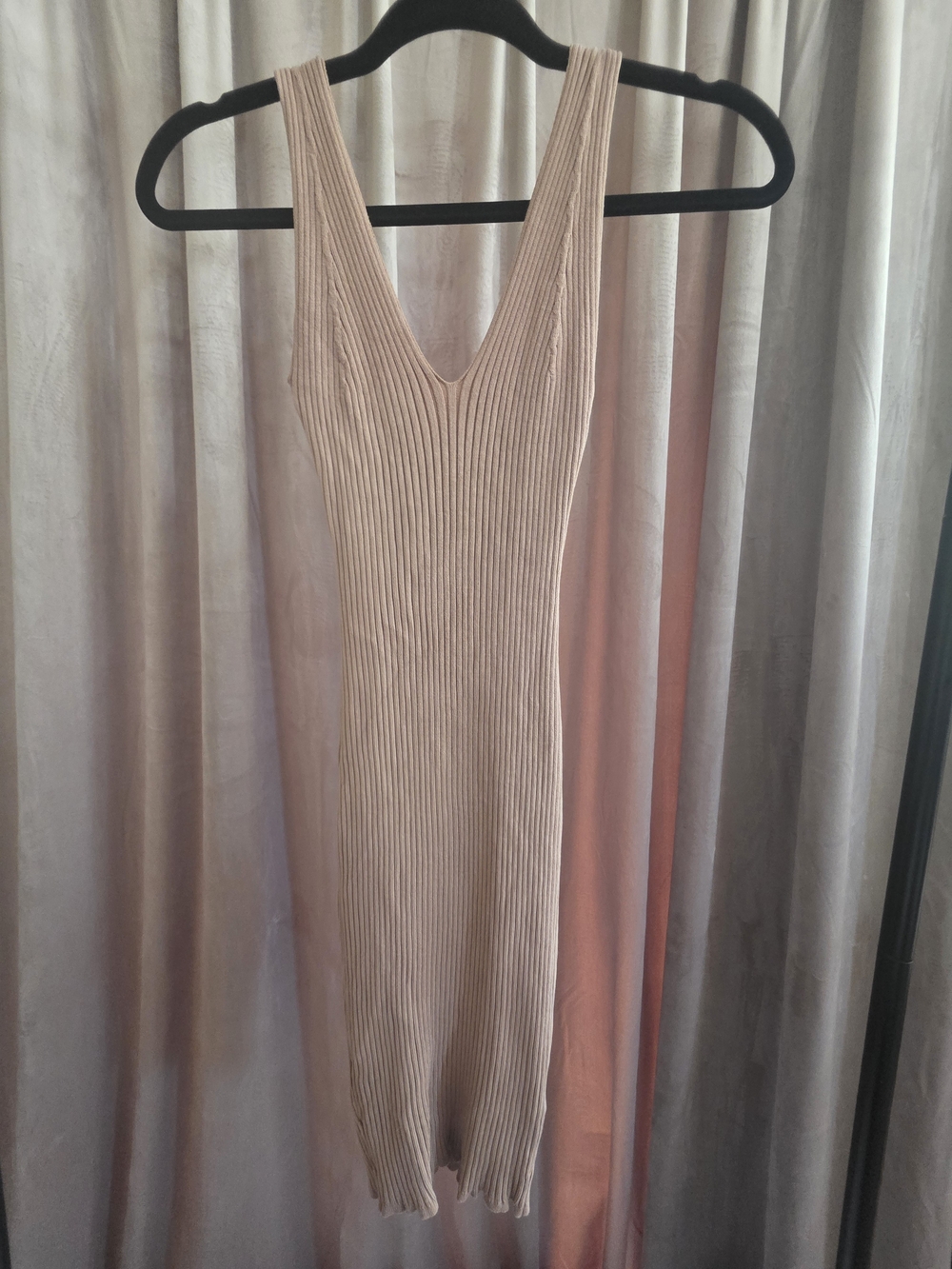 Edit By Nine Ribbed Knit V-Neck Bodycon Midi Dress Blush Pink Size S - Picture 1 of 6
